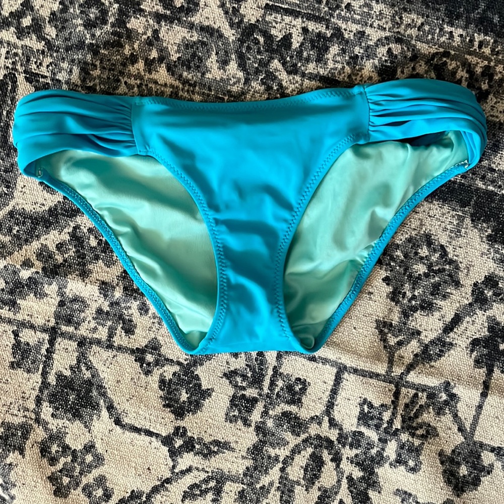Victorias Secret Cheeky Bikini Bottoms